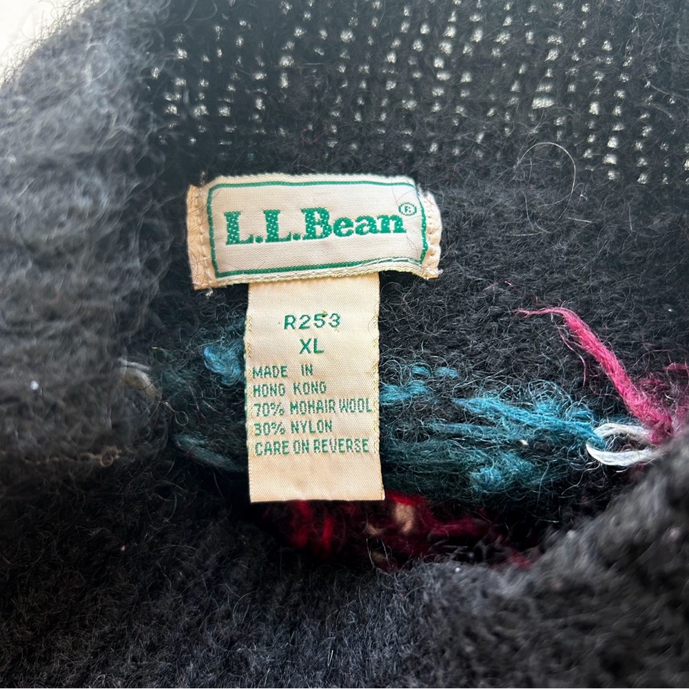 L.L. Bean Vintage 80s Floral Black Mohair Sweater XL - Picture 2 of 10